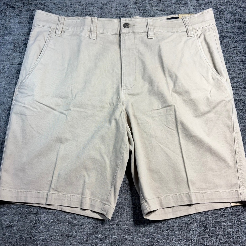 Foundry Chino Shorts Mens 46 Khaki Tan Everyday Casual Comfort Stretch Flat Fron